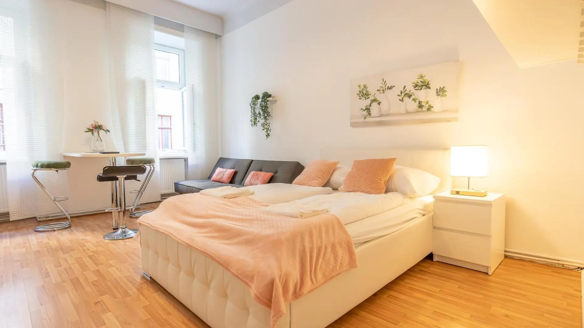 Apartment Elegant 2Br City Retreat Prime Central Location Vienna